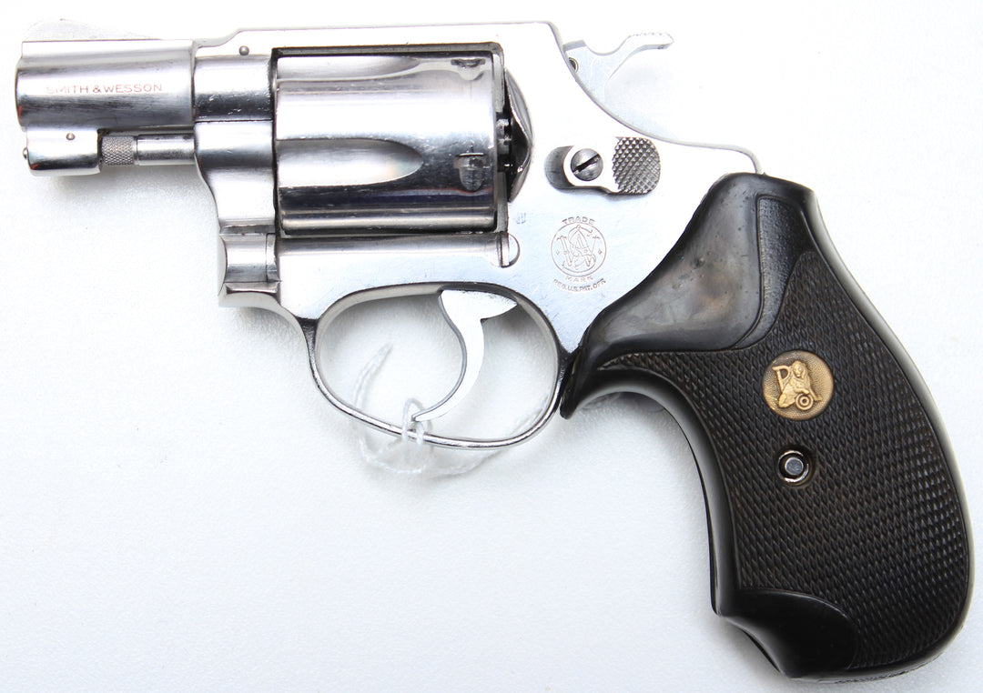 SMITH & WESSON CHIEFS SPECIAL (38 Special Used) Firearm