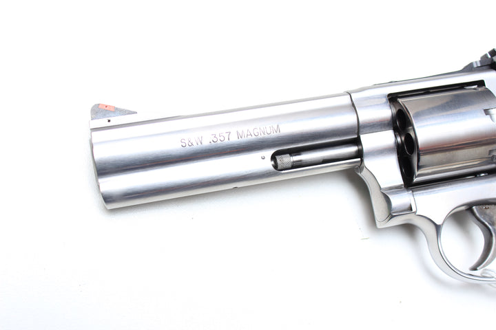 SMITH & WESSON 686 (357 MAG Used) Firearm