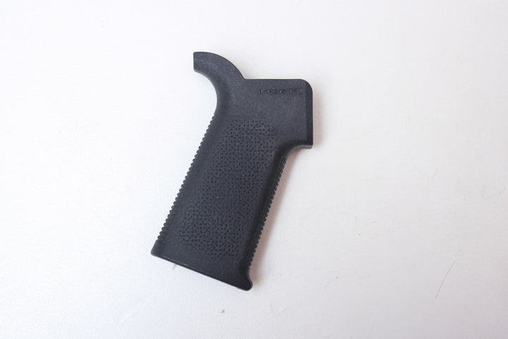 Magpul Moe SL Grip (Black/FDE/Grey)