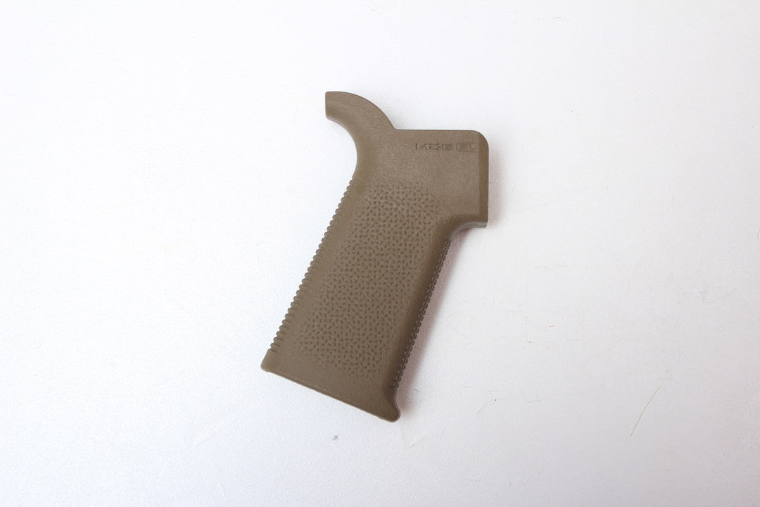 Magpul Moe SL Grip (Black/FDE/Grey)